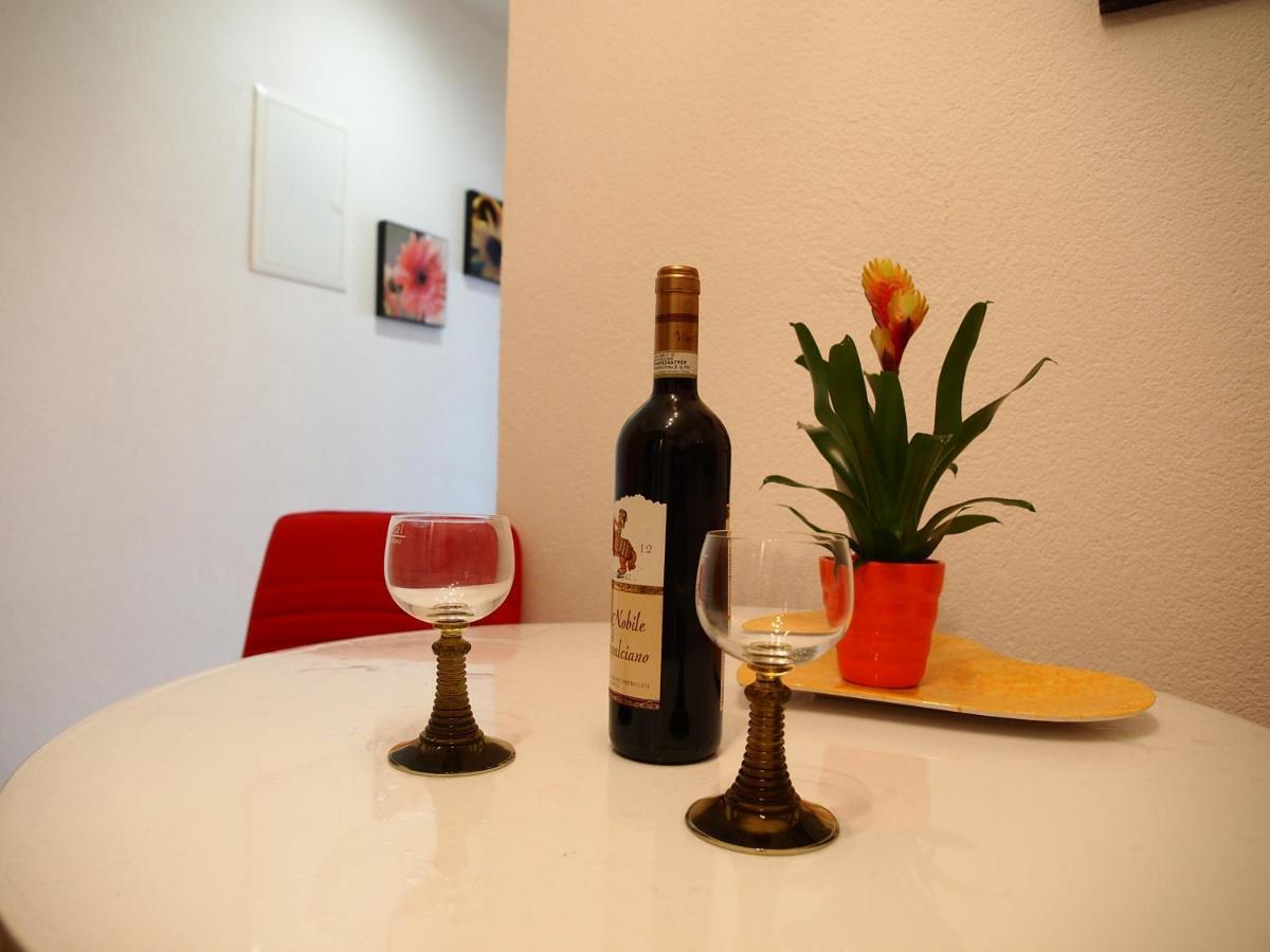 Apartmani Diana マカルスカ エクステリア 写真